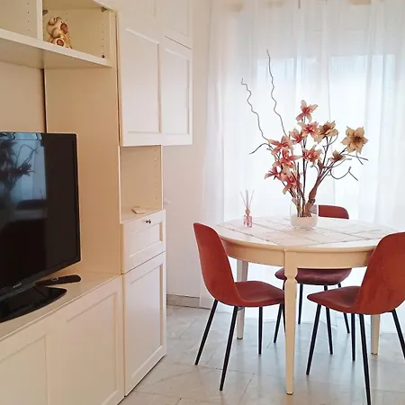 Furia Apartment